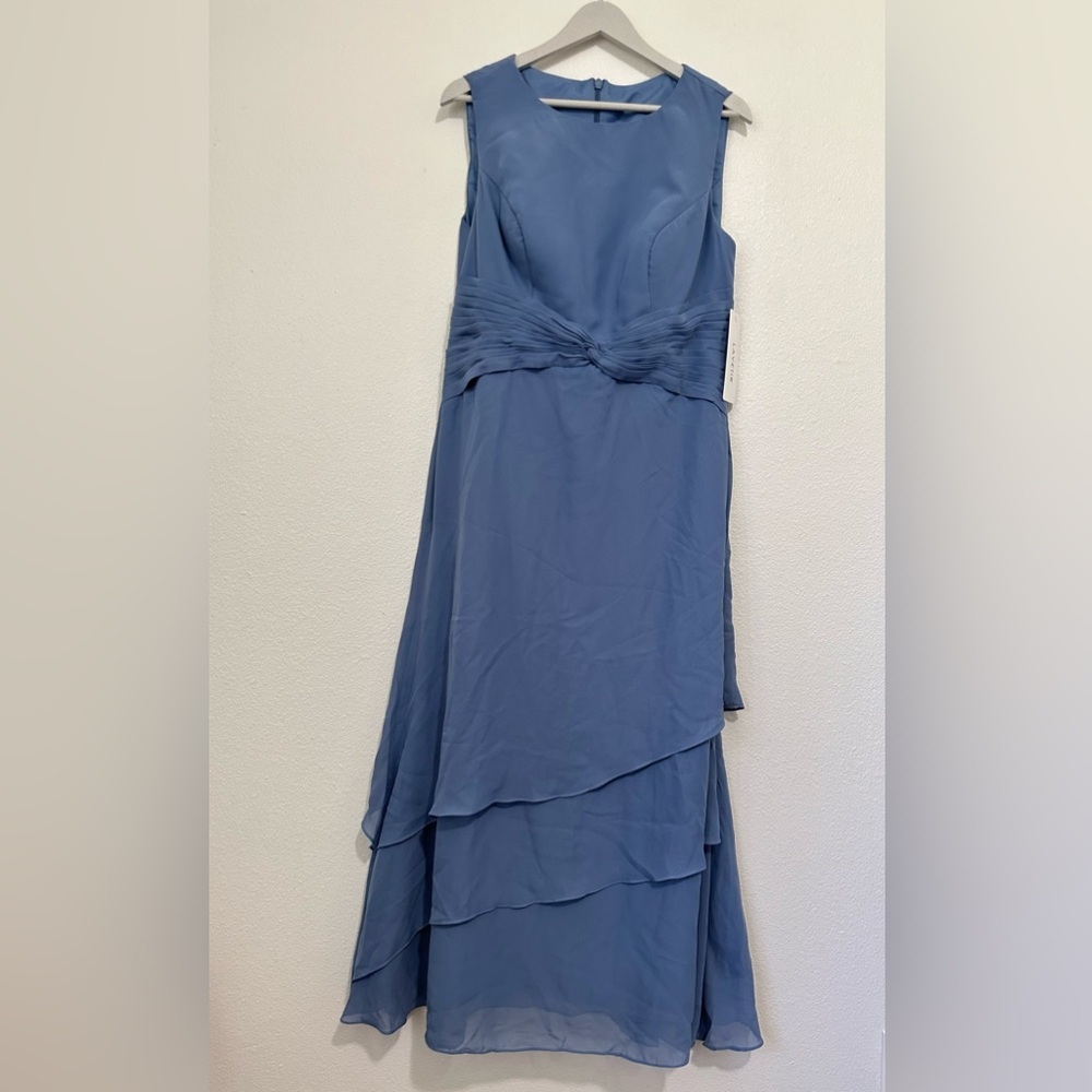 NWT LAVETIR Dusty Blue Dress Bridal Wedding Bridesmaid Dress Size 14 - Picture 5 of 8